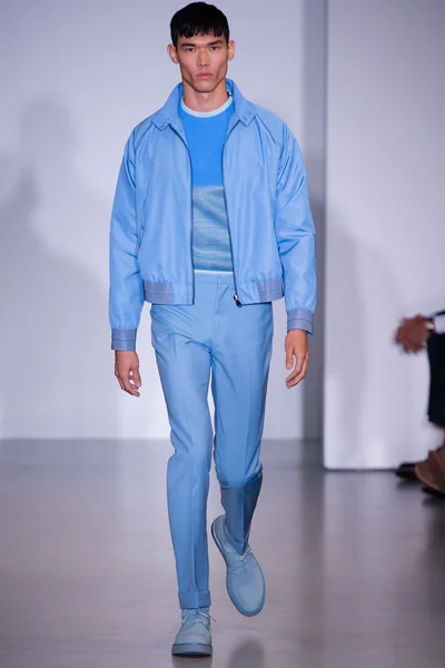 Look 7